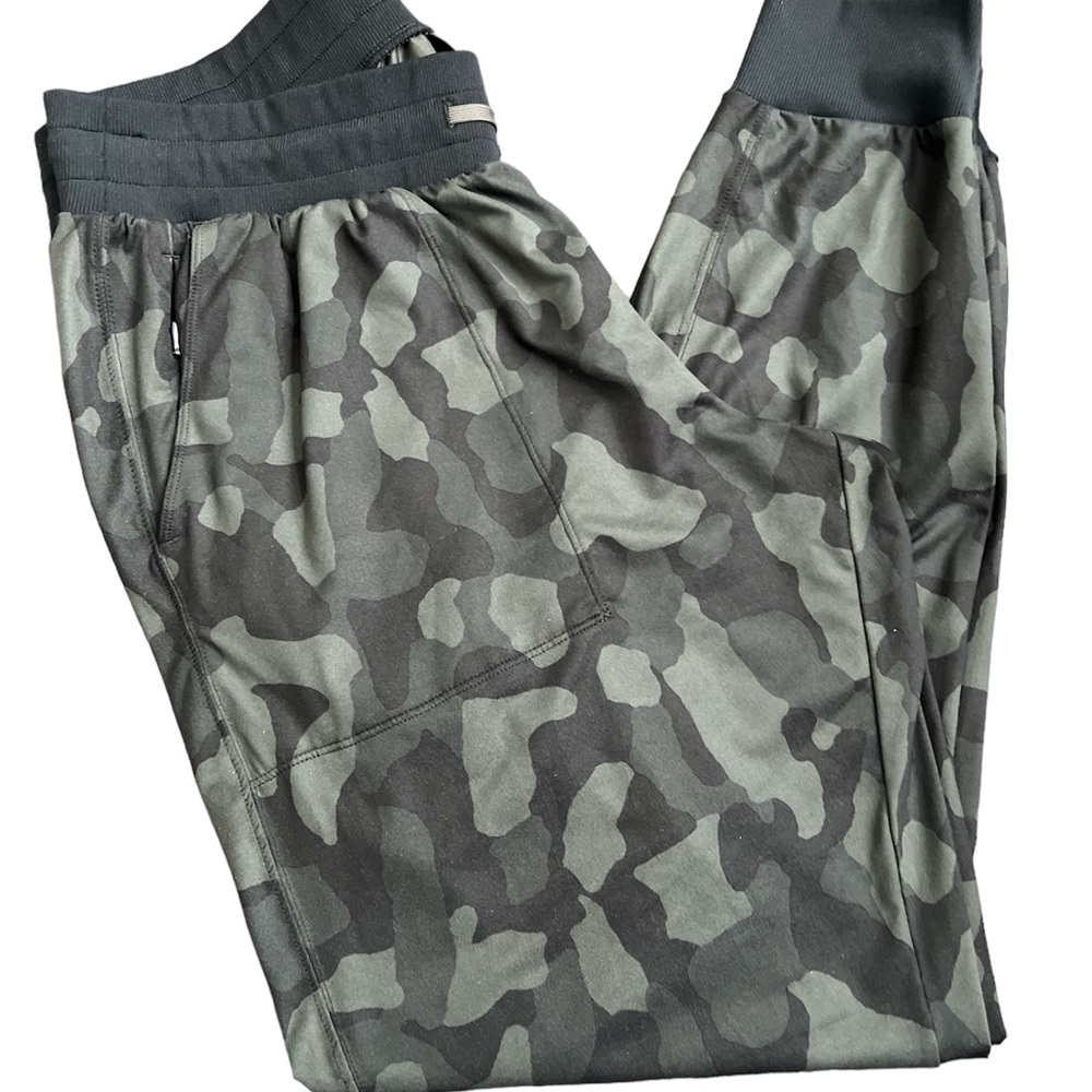 Zella Performance Joggers Men’s Size Large